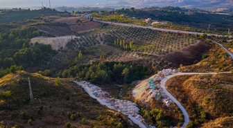 Aydın Kuşadası'nda Yaylaköy'de dere yatakları çöple doldu, EKODOSD uyardı