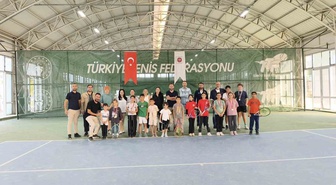 Batman'da Amatör Spor Haftası tenis turnuvası 200 sporcunun katılımıyla sona erdi