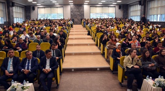 Boyraz, Kırıkkale'de öğrencilere 350 milyar dolarlık ulaştırma yatırımını anlattı
