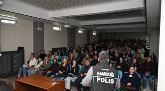 Erzincan'da okul bahçesi sorumlularına güvenlik ve oryantasyon eğitimi verildi