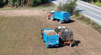 Erzincan Pancar Ekicileri Kooperatifi, 3 bin 720 liralık fiyata tepki gösterdi