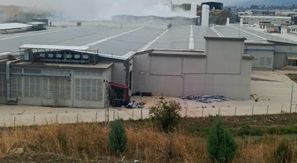 Kahramanmaraş'ta oksijen tankı patladı, tesisi ve çevreyi beyaz duman sardı