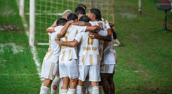 Kayserispor, TFF 1. Lig'de Antalyaspor'u deplasmanda 4-0 yenerek 8. galibiyetini aldı