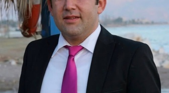 Kumluca'da görev yapan iki öğretmenin ölümü eğitim camiasını yasa boğdu