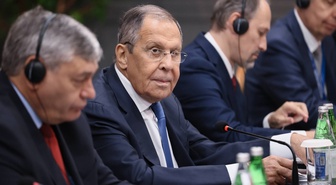 Lavrov, Bakü'de Wang ile ABD ilişkileri, Ukrayna ve İran'ı ele aldı