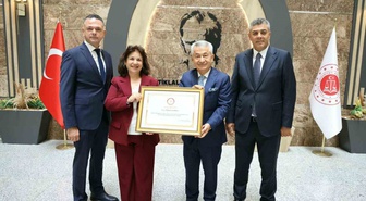 Mehmet Şahbaz, ATO başkanlığı görevine mazbatasını alarak başladı