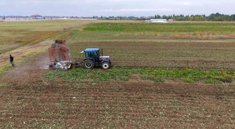 Muş'ta 1600 üretici pancar hasadına başladı, 2 buçuk milyar TL katkı bekleniyor