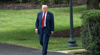 Trump: Ukrayna ile istihbarat paylaşımını durdurmadık
