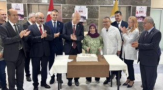 TÜ Tıp Fakültesi Hastanesi 100. kemik iliği naklini törenle kutladı
