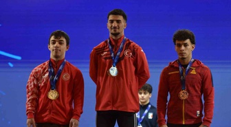 BARÜ'lü halterciler Avrupa Şampiyonası'ndan 5 madalyayla döndü, Yılmaz rekor kırdı