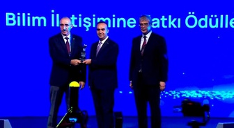 Fırat Üniversitesi, okullarda en fazla bilim söyleşisiyle Türkiye birincisi oldu