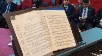 Kilis Valisi Kalaylı, müzik öğretmenleriyle sanat eğitimini değerlendirdi