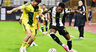 Manisa FK, Esenler Erokspor ile 1-1 berabere kaldı; Kanga 90+6'da penaltıyı attı