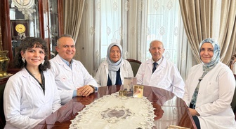 Sılay ailesinin doktorluk geleneği Ravza Zeynep'in mezuniyetiyle 4'üncü kuşağa ulaştı