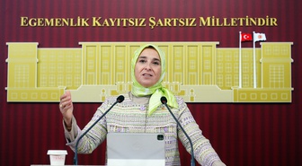 Yeni Yol Partili Esen, Maltepe'de 5 ölü veren binayı anıp riskli bina taraması istedi