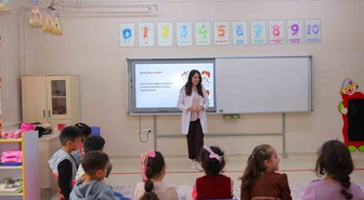 Bayburt'ta öğrencilere sağlık eğitimi verildi, 'Sağlık Elçileri' belgeleri dağıtıldı