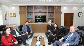 BSB üyeleri, Rektör Elmastaş’ı belgesel sinema atölyesi için ziyaret etti.