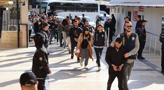 Şanlıurfa ve Antalya'daki yasa dışı bahis operasyonunda 20 zanlı tutuklandı