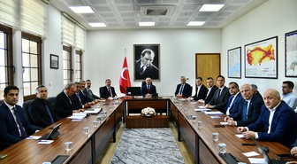 Tekirdağ Çerkezköy'de hemzemin geçit güvenliği Vali Soytürk başkanlığında ele alındı