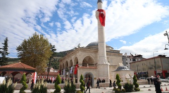 Tokat'ta Gülbahar Hatun Camisi 2022'de başlayan restorasyonun ardından ibadete açıldı