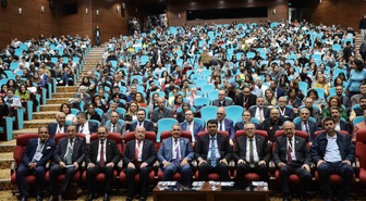 Uşak’ta Yeşil Mutabakat ve Sürdürülebilir Enerji Politikaları Çalıştayı başladı