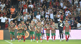 Ayvalıkgücü Belediyespor, yarın zirve mücadelesinde Karşıyaka'yı konuk edecek