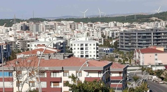 İzmir'de konut satışları Eylül'de %14,9 azalarak 7 bin 535'e geriledi