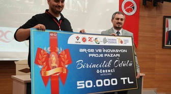 Kastamonu Üniversitesi'nin Proje Pazarı'nda 82 projeden 19'u ödül aldı