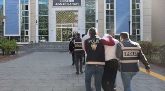 Kırşehir'de yağma ve yaralama olaylarında yakalanan 5 şüpheliden 3'ü tutuklandı