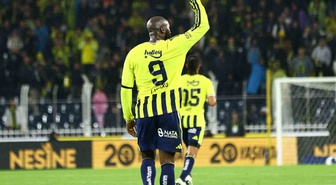 Lukaku, Fenerbahçe'nin Alanyaspor maçında 40. dakikada bu sezonki ilk golünü attı