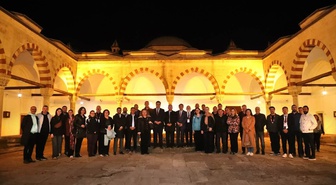 Türkiye Acil Tıp Derneği heyeti Edirne'deki Sultan II. Bayezid Sağlık Müzesini gezdi