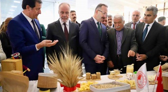Ardahan panelinde Vali Yamlı, gıdanın yüzde 25-40'ının kayba uğradığını söyledi
