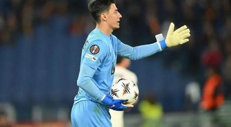 Berke Özer neden oynamadı? Galatasaray'ın rakibi Lille'in İzmirli kalecisi kimdir, hangi takımlarda oynadı?