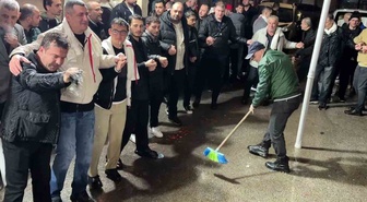 Bursa Osmangazi'de fırtına ve yağmura rağmen damat eğlencesi coşkuyla yapıldı