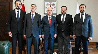 Kırklareli Valisi Turan, İlahiyat Fakültesi Dekanı Erkan'ı makamında kabul etti