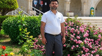 Mardin Derik'te devrilen tırın 47 yaşındaki sürücüsü hayatını kaybetti