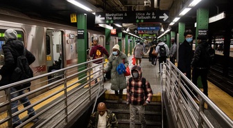 New York'ta metro istasyonunda düzenlenen silahlı saldırıda bir kişi yaşamını yitirdi