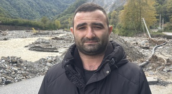 Sakarya Karapürçek'te taşan Kanlıçay Deresi DSİ ve belediye ekiplerince ıslah edildi