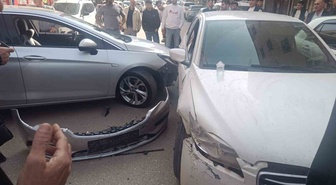 Siirt Kurtalan'da iki araç çarpıştı, kazada yaralanan olmadı