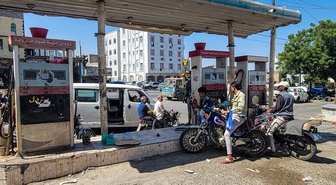 Taiz'de ikmal yollarının kapanması diyaliz seanslarını 2,5 saate indirdi