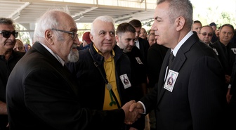 Bektaşi kanaat önderi Ali Haydar Ercan İzmir'de 90 yaşında hayatını kaybetti