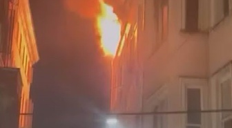 Beyoğlu'nda otelde yangın