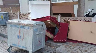 Demirköy ve Lüleburgaz'da Muhtarlar Günü çelenk sunularak kutlandı