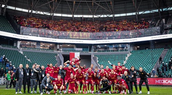 Göztepe deplasmanda Kocaelispor'u 2-1 yendi, bu sezon ilk kez üst üste kazandı