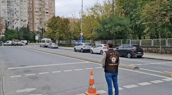 İstanbul Emniyet Müdürlüğü ekipleri Ataşehir'de okul çevresi denetimlerini artırdı