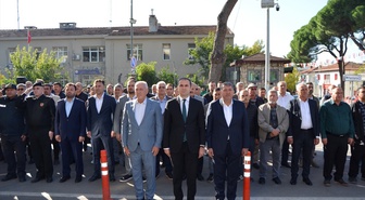 İzmir'in ilçelerinde Muhtarlar Günü kutlandı