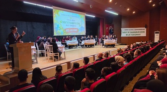 Kadirli'de liseler arası bilgi yarışması yapıldı