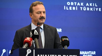 Mansur Yavaş'a şartlı destek mesajı veren Yavuz Ağıralioğlu kimdir? Anahtar Parti lideri kaç yaşında, nereli, İYİ Parti'den neden ayrıldı?