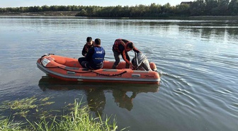Meriç Nehri'nde bot alabora oldu, kaybolan 12 yaşındaki çocuk 6. günde aranıyor