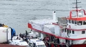 Trabzon açıklarında balıkçı teknesinde makara koptu, 1'i ağır 4 işçi yaralandı